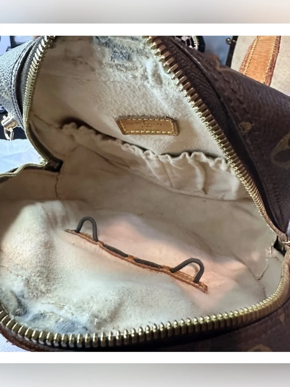 Louis Vuitton louis vuitton